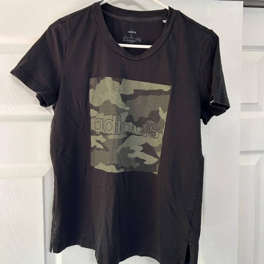 Adidas black camo shirt